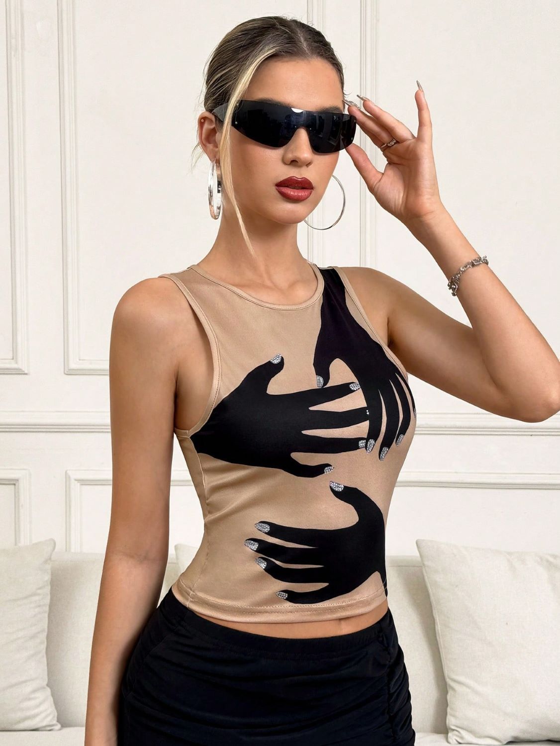Round Neck Sleeveless Streetwear Top